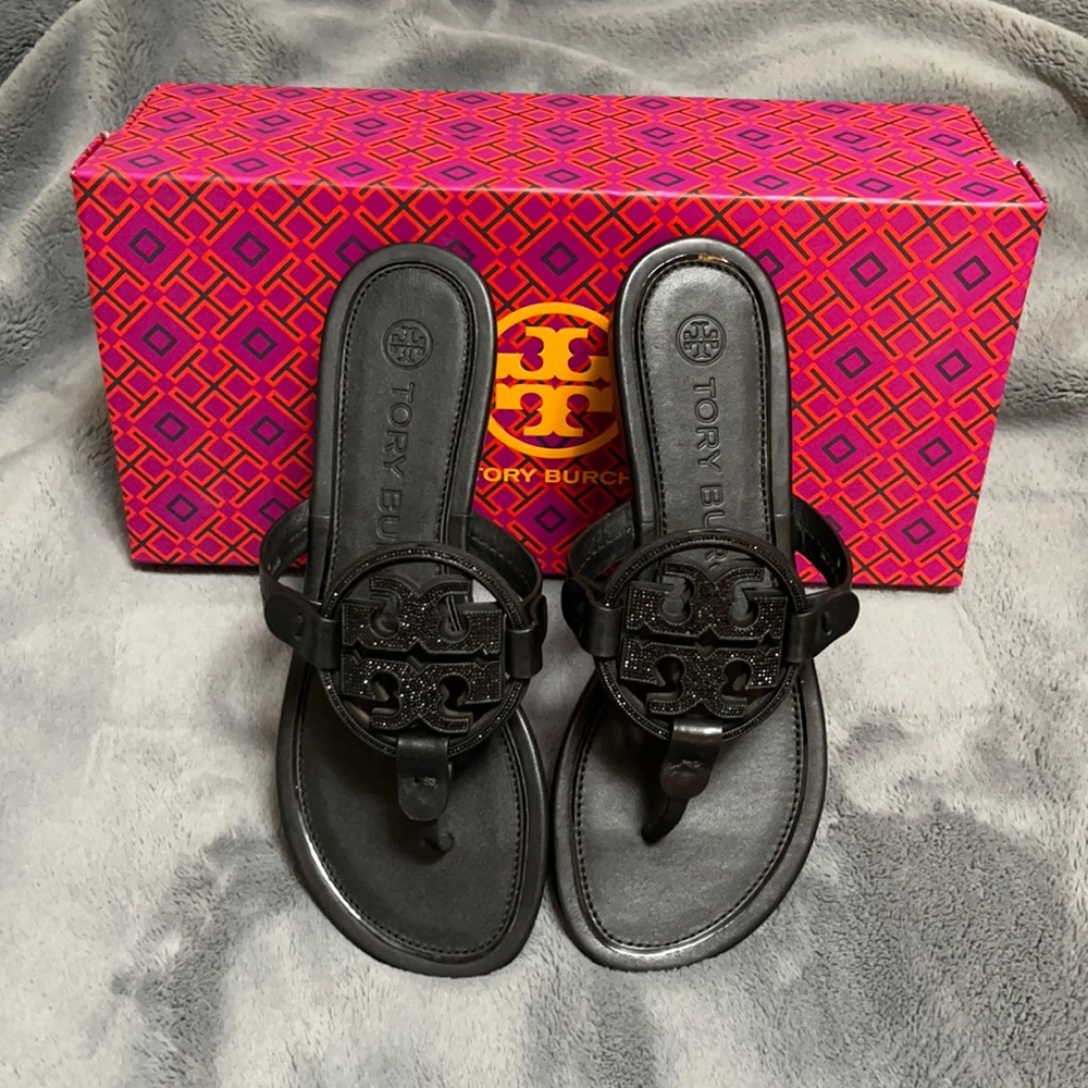 TORY BURCH MILLER EMBELLISHED-LOGO SANDAL, SIZE 5